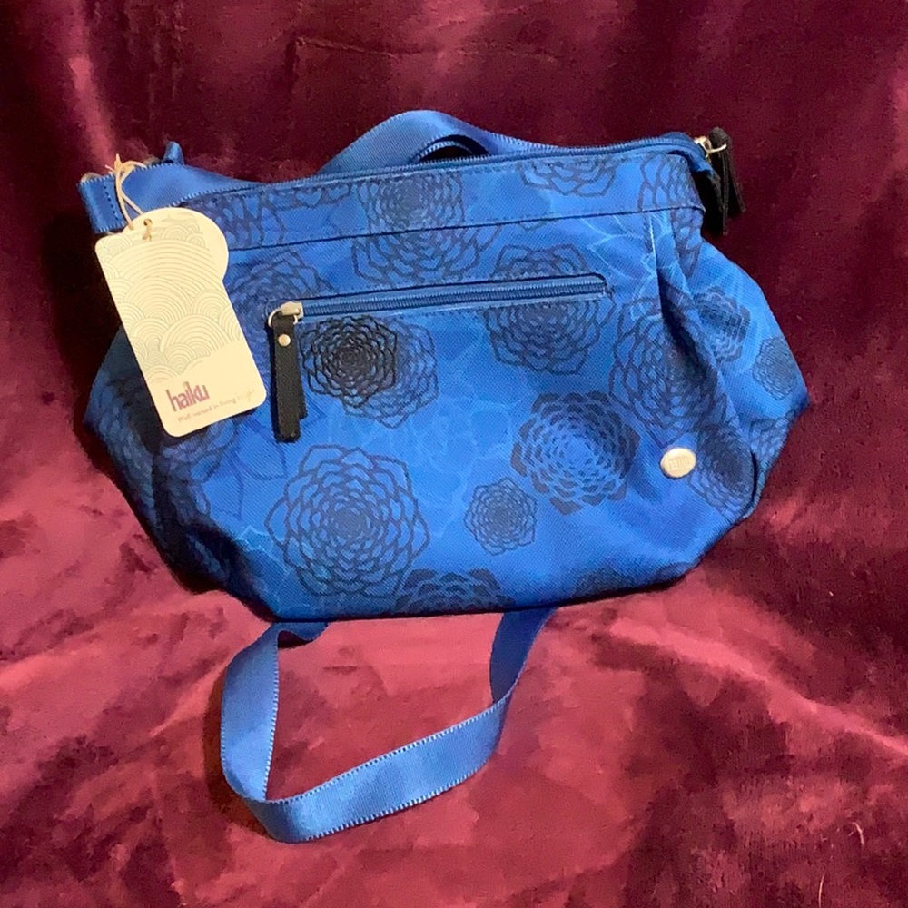 Haiku Bucket Bag